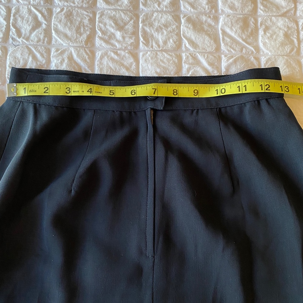 MaxMara 100% Virgin Wool Navy Pencil Skirt - Picture 9 of 10